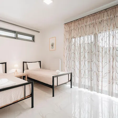 Zante Luxury أرغاسي